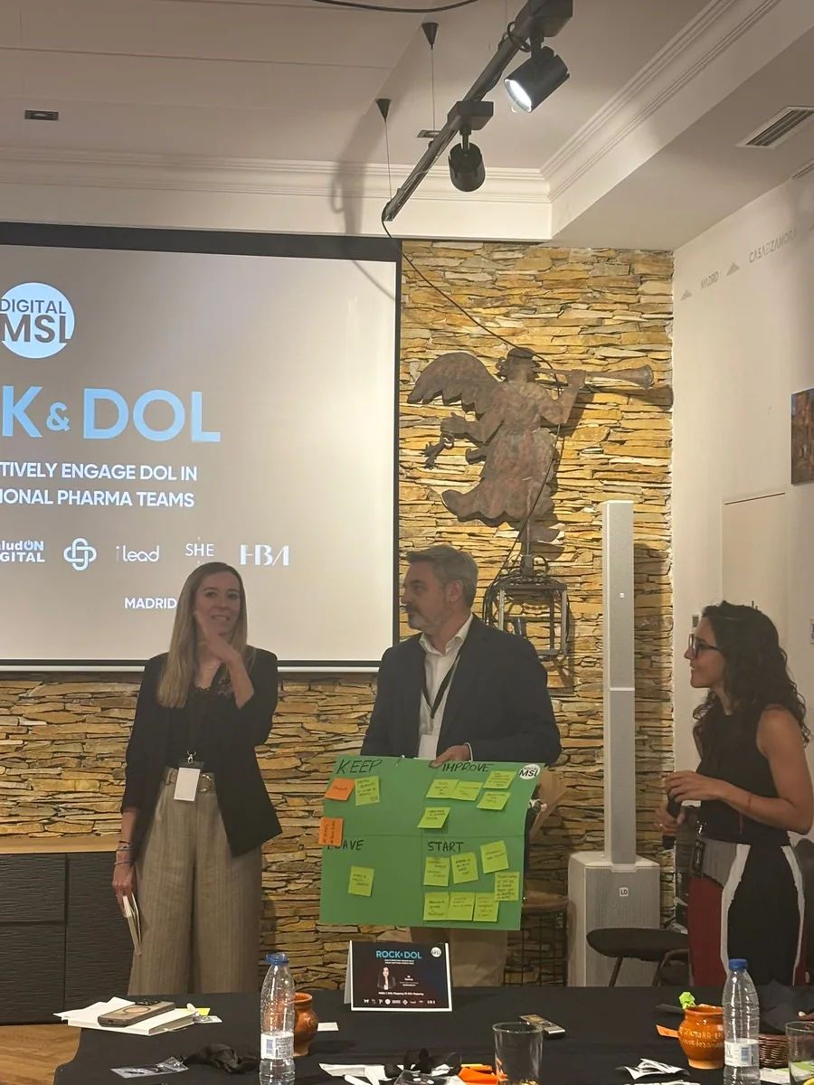 Taller ROCK&DOL — panel de retrospectiva del equipo